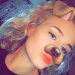 Meet your Posher, Abby